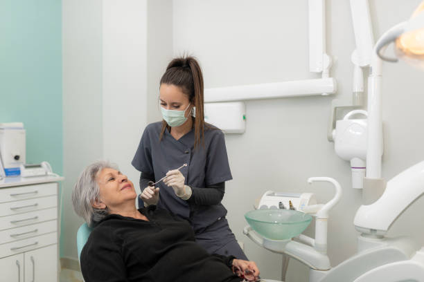 Best Weekend Emergency Dentist in La Joya, TX